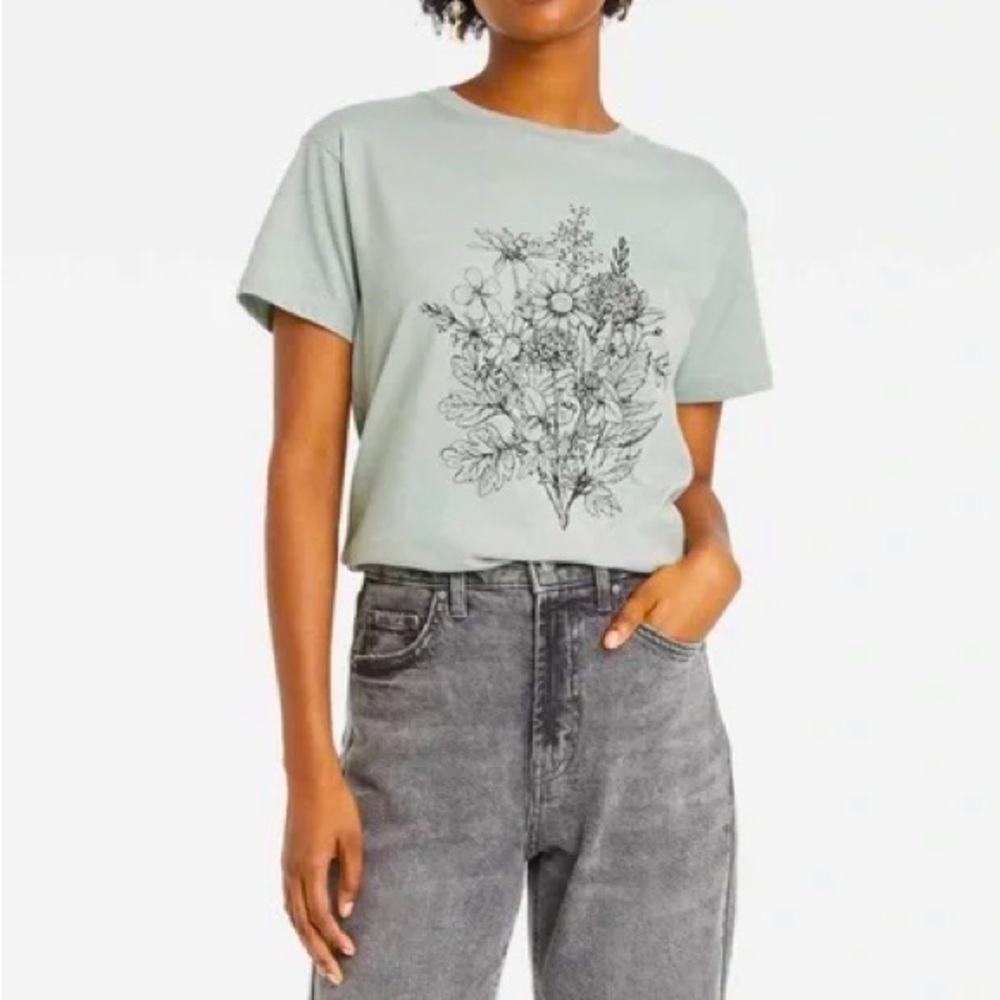 Doe Women's Kindness Short Sleeve Graphic T-Shirt